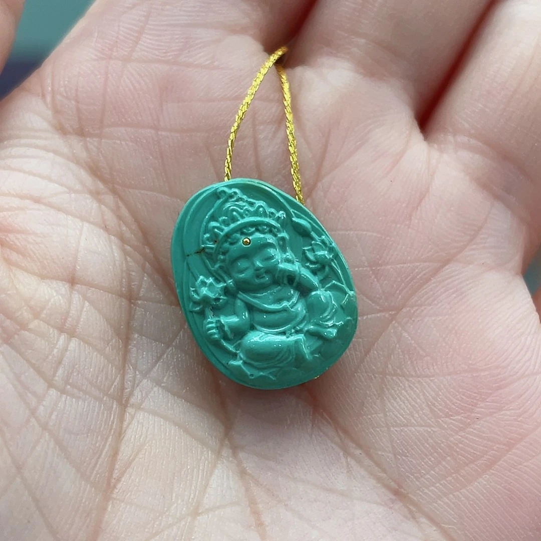 绿松石颈饰未镶嵌