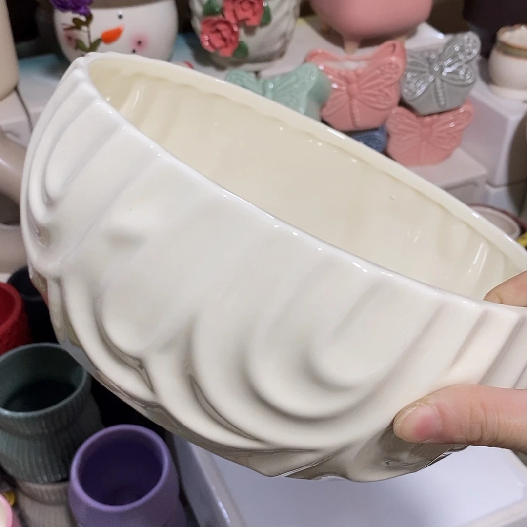 摆件陶盆有孔 瑕疵介意勿拍