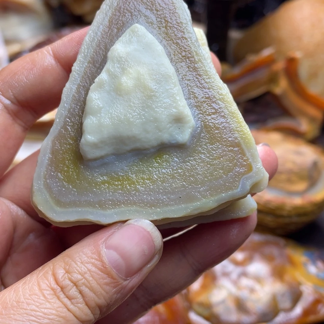 石材养****妈阿拉善奇石摆件