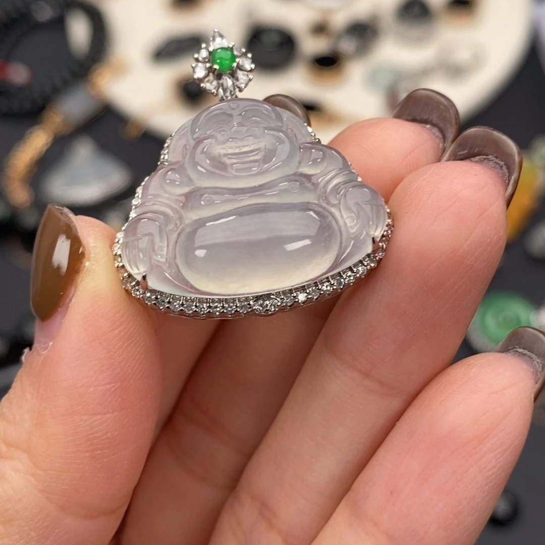 翡翠18K金镶嵌颈饰翡翠首饰