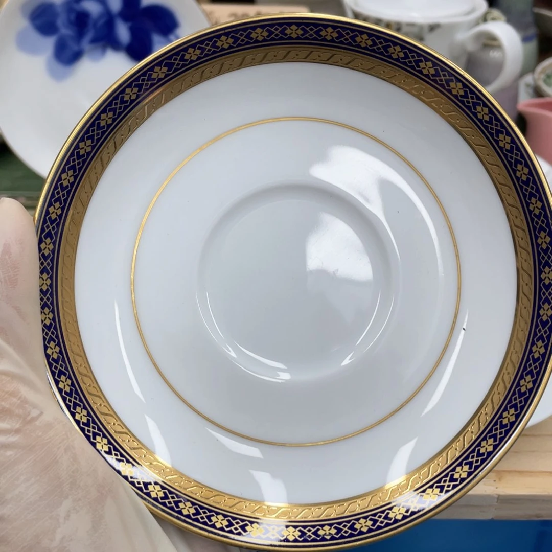 鹿屋家的美丽瓷器玫***e
