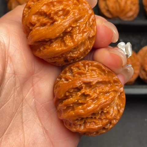 文玩核桃吊坠秦岭山脉野生