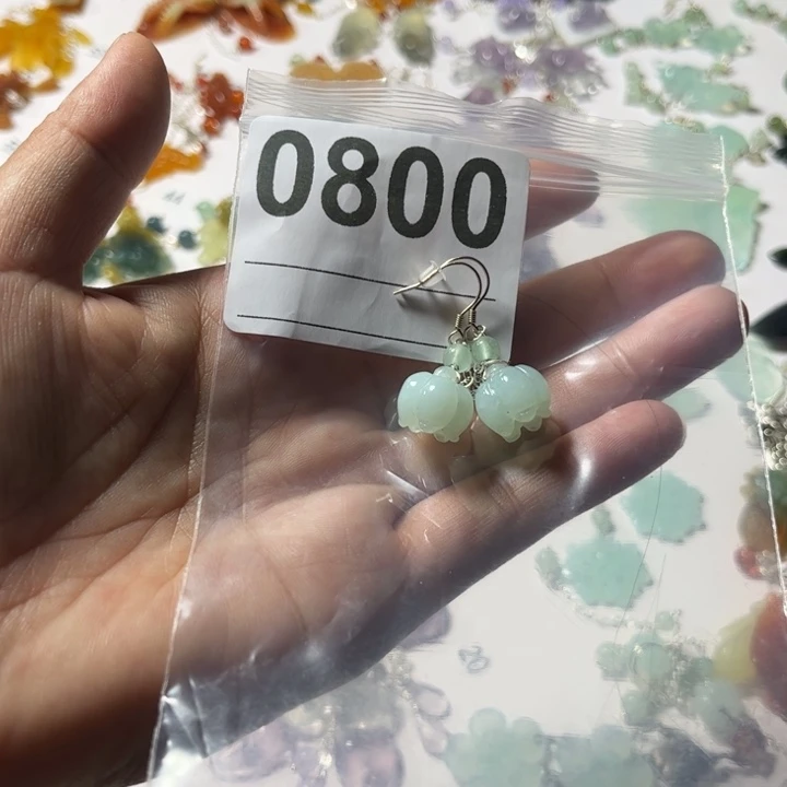 爱***然合金蛇纹石玉耳饰