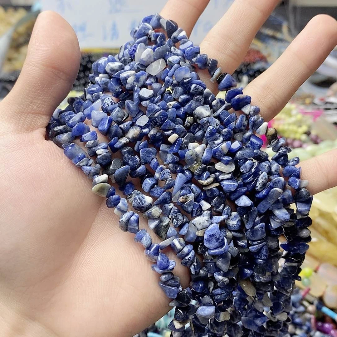 玛瑙/玉髓未镶嵌珠宝半成品一条天然蓝纹碎石A60