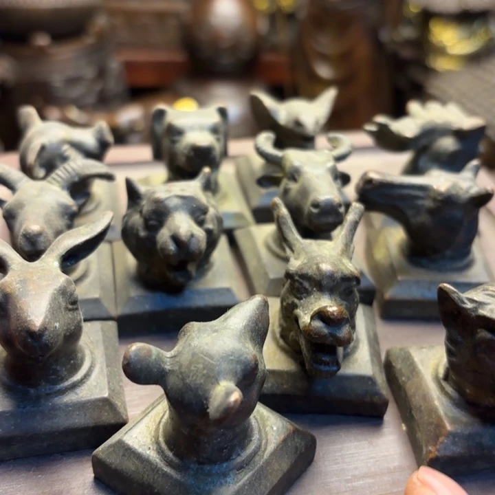 铜器摆件     点击下单