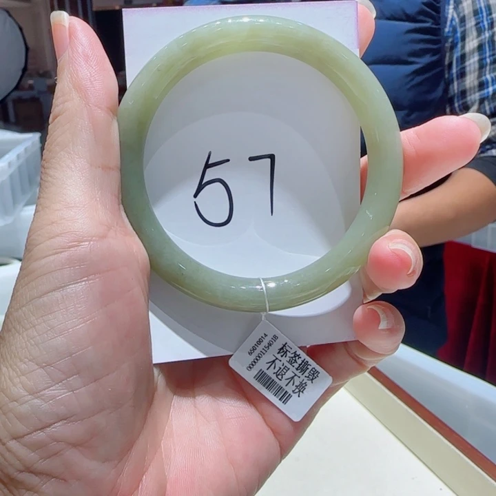 和田玉未镶嵌手镯042