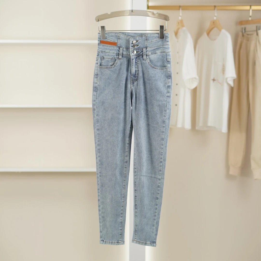 麦迪尚品【白LY】50424296 春季休闲高腰简约牛仔裤品牌撤柜折扣