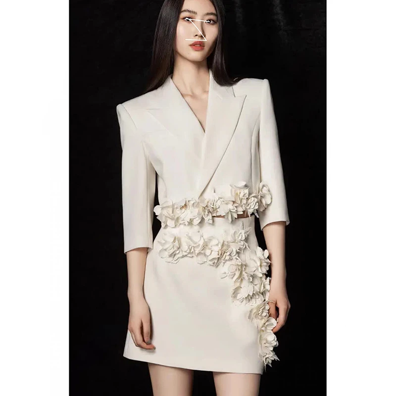 小众轻奢戗驳领立体花朵收腰修身西装短外套高腰别致A字半身裙短