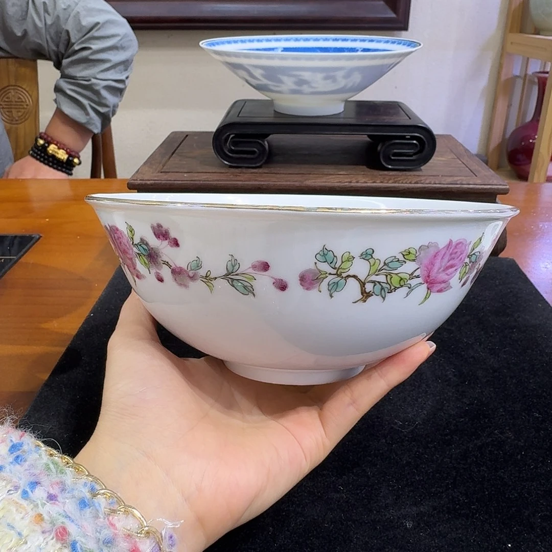 剑***蓝陶摆件景德镇陶瓷。。。。。。