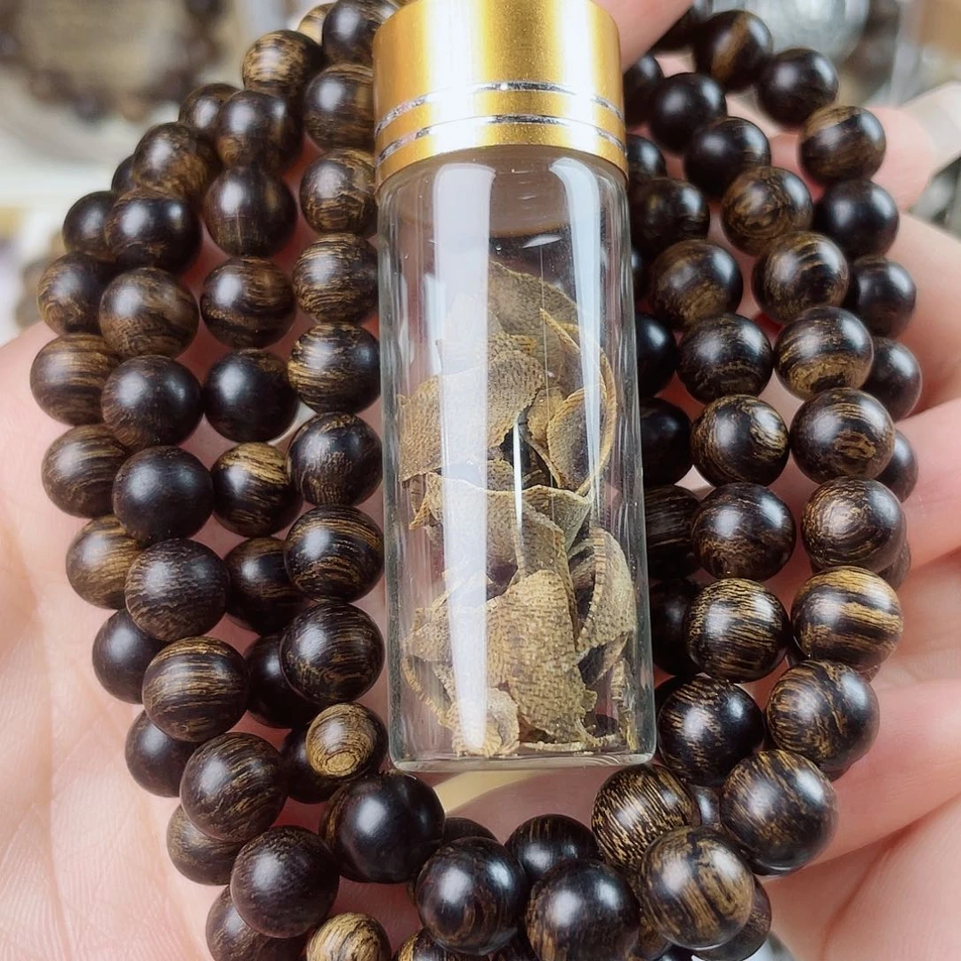 ****沉香碎屑沉香+顺化帝王紫棋窖藏古董玉化樱子瘤疤0.8×108