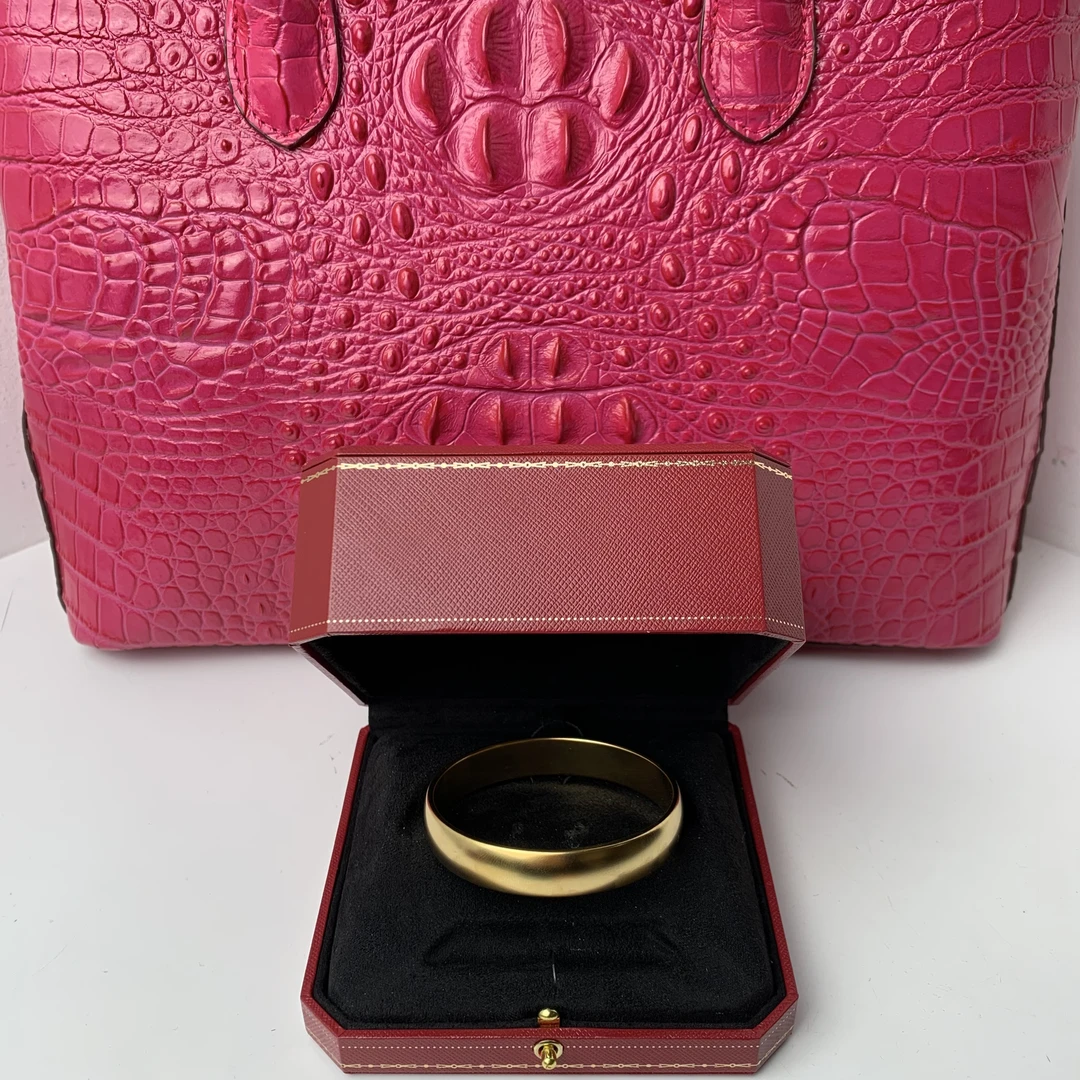 4037 【LIANBANGH.K】 精致高级气质手镯