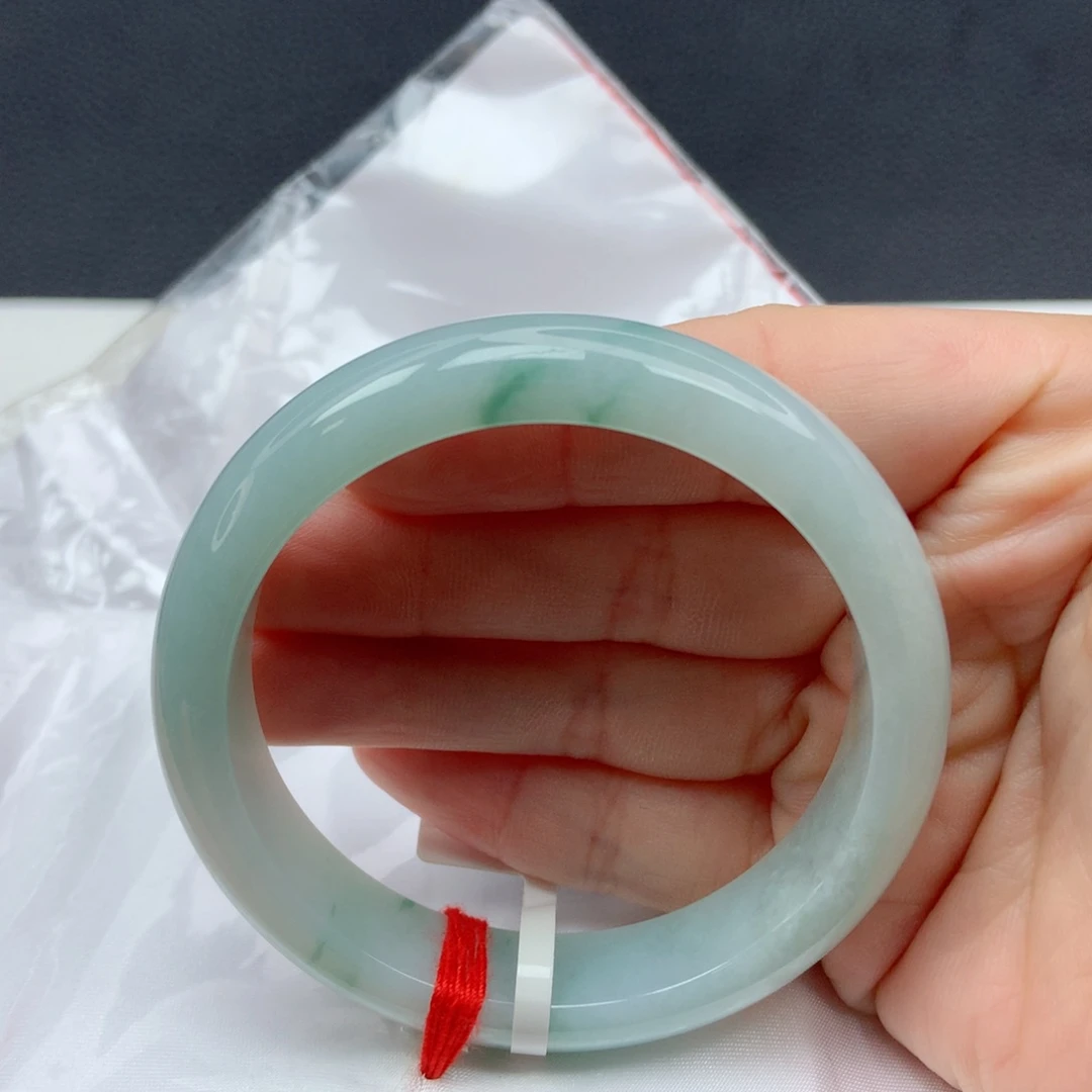 翡翠手镯未镶嵌52-53飘花