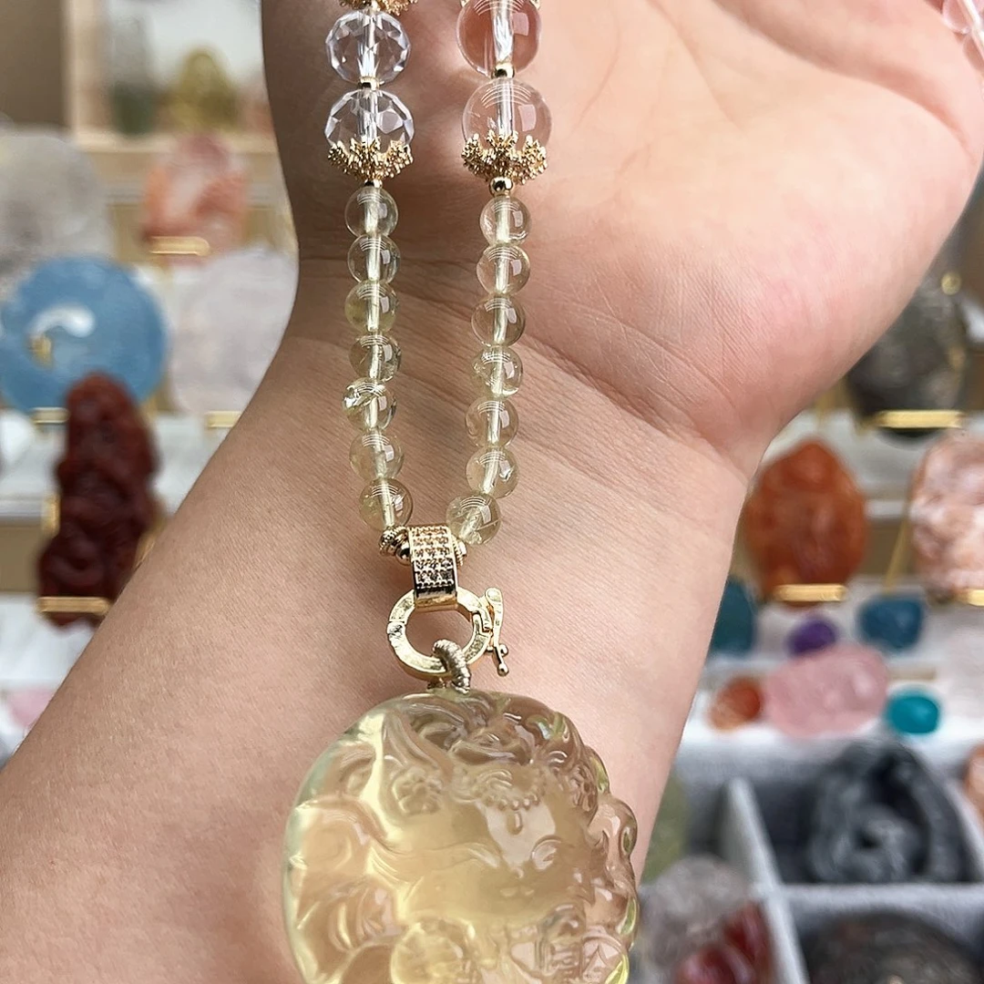 黄水萌狐狐未镶嵌水晶松****?