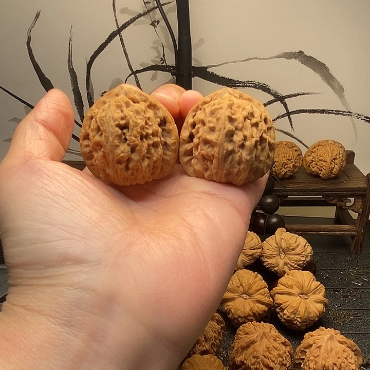 把件文玩核桃白狮子