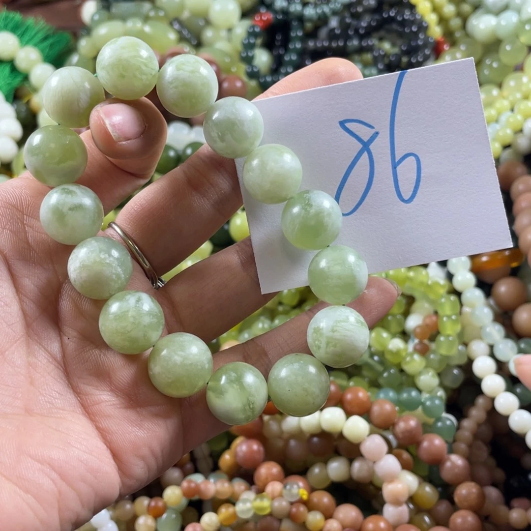 蛇纹石玉未镶嵌手链