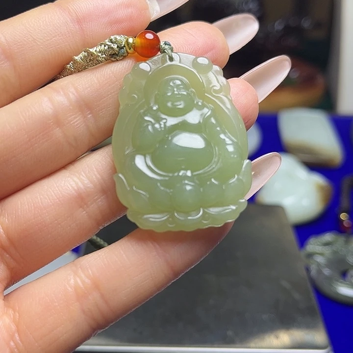 和田玉（糖玉）未镶嵌颈饰