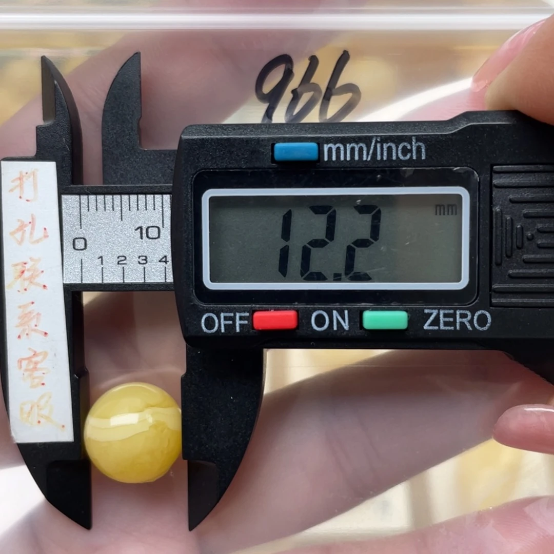 蜜蜡裸石未镶嵌陰*蜜蜡