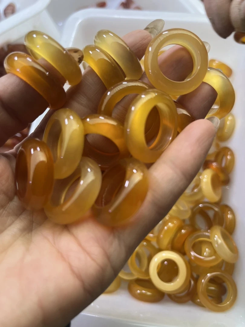 天然原色玛瑙金金戒指