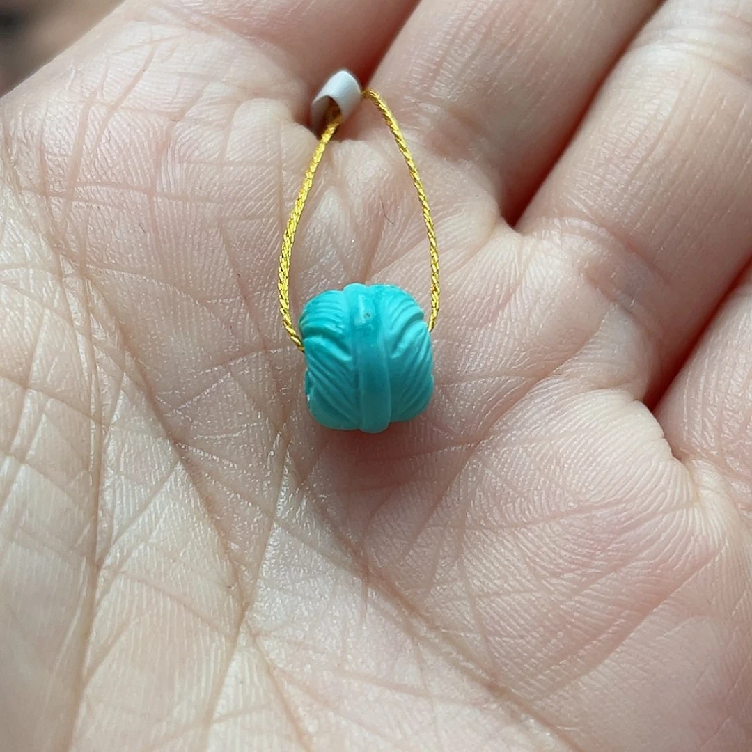 绿松石颈饰未镶嵌