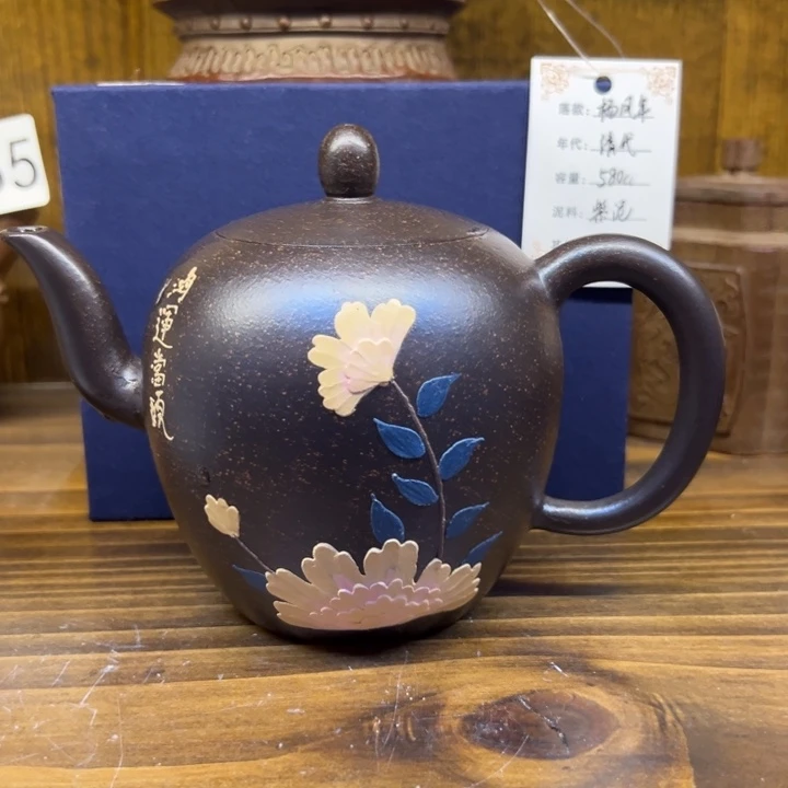 紫砂壶等艺术精品