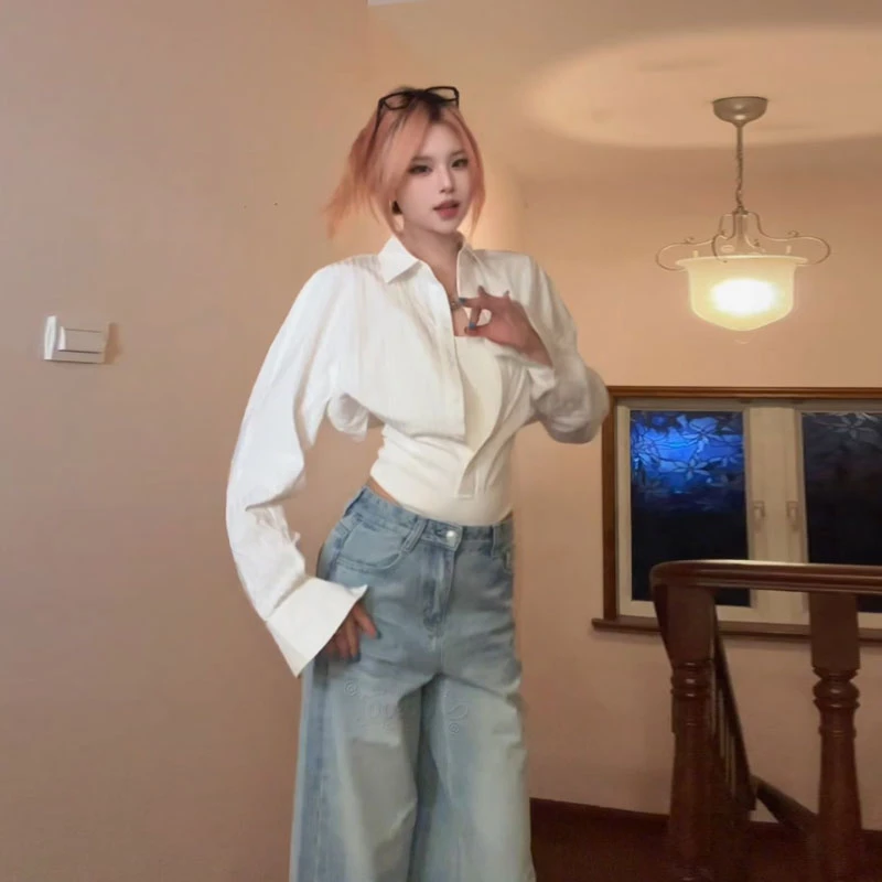 韩系超好看独特漂亮收腰衬衫赫本风法式衬衣2025秋季流行的上衣女