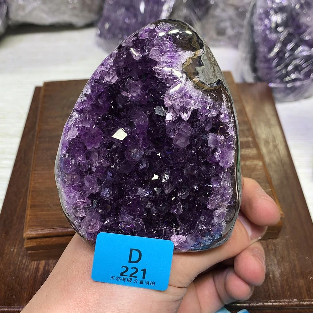 紫晶大型摆件（非配饰）未镶嵌