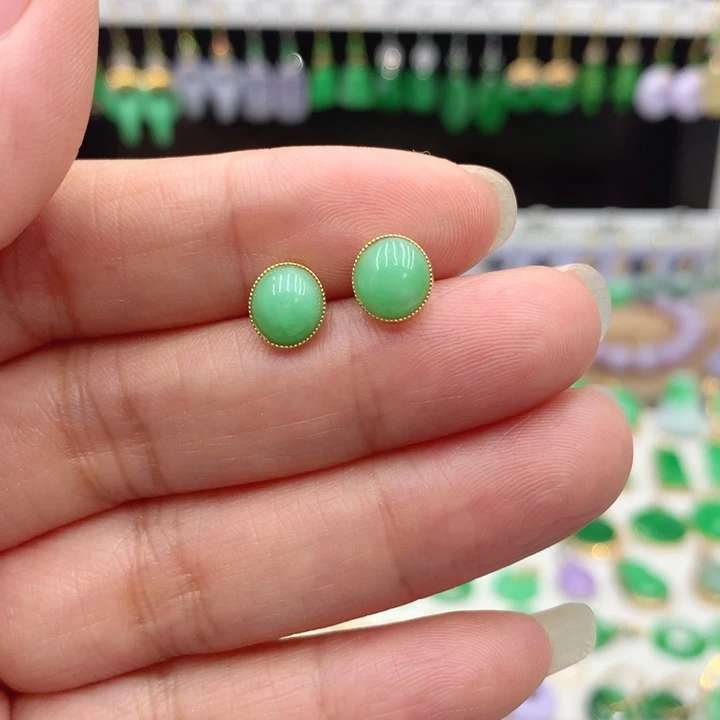 翡翠18K金镶嵌耳饰