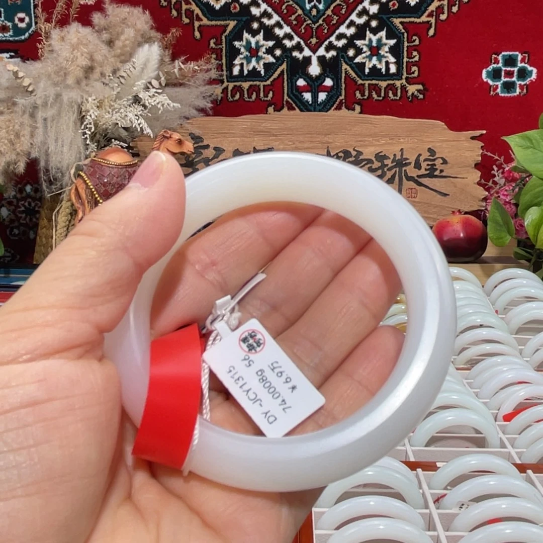 未镶嵌手镯和田玉新疆天然羊脂级上等老熟油糯