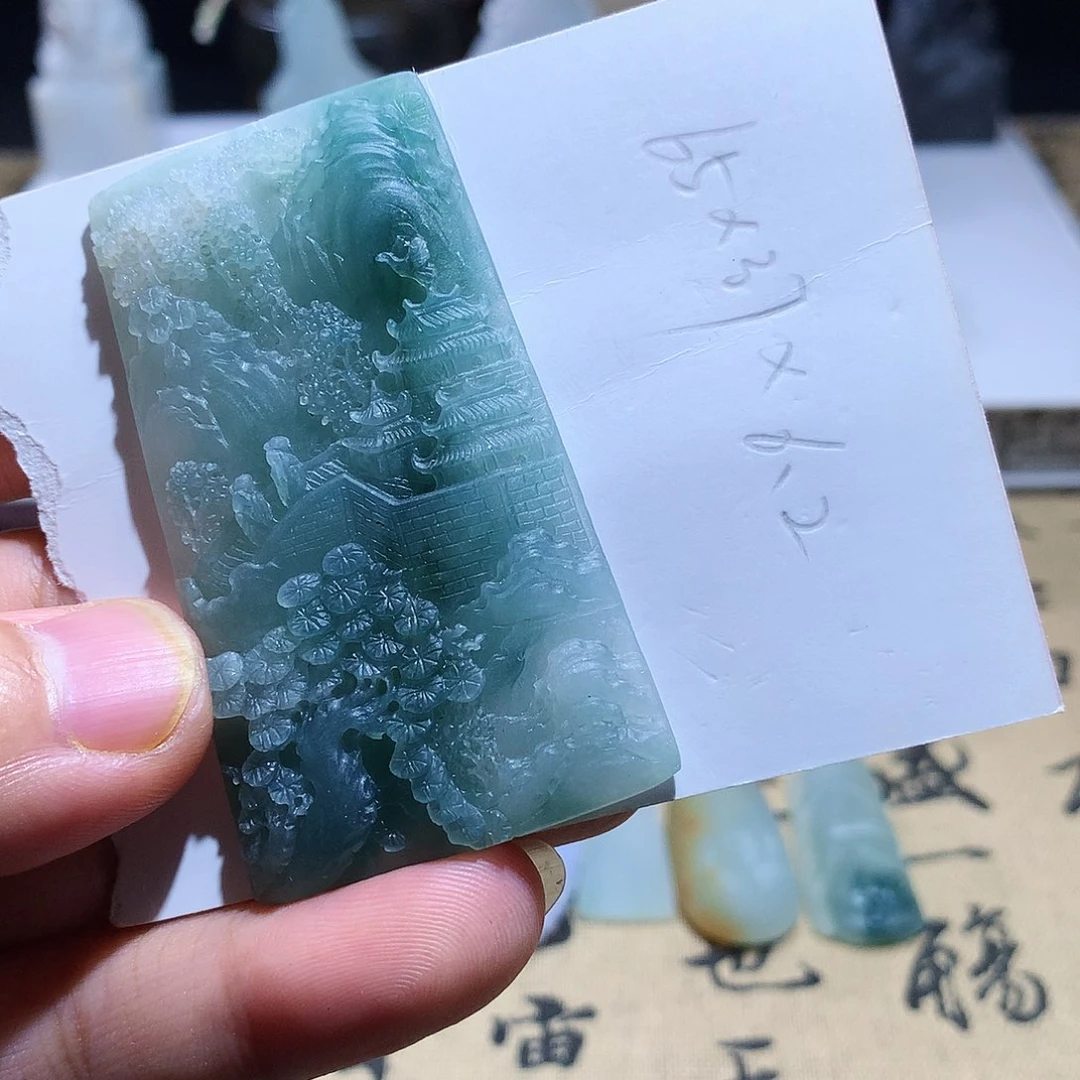 未镶嵌定制翡翠大**i1980