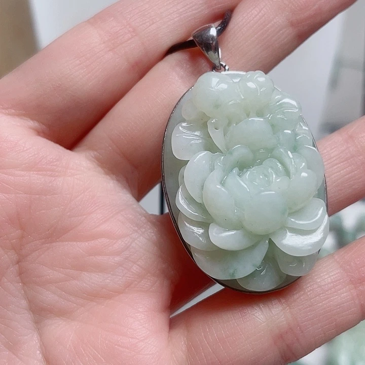 林***路透闪石-蛇纹石玉银S925镶嵌颈饰