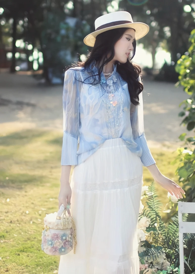 2-7【晴空微澜】重工淑媛气质百搭上衣