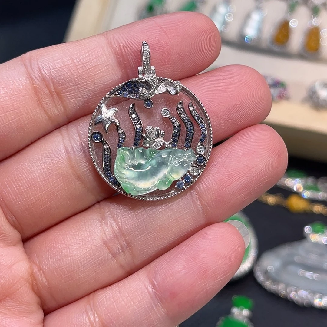 翡翠18K金镶嵌吊坠(不含链)多宝