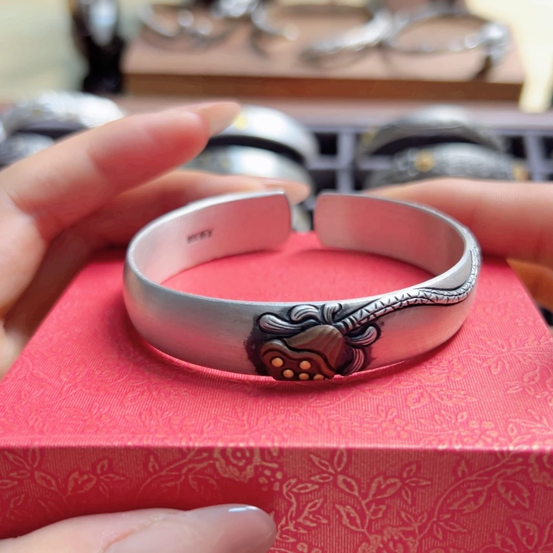 木质非金属足银手镯999重量72.5克