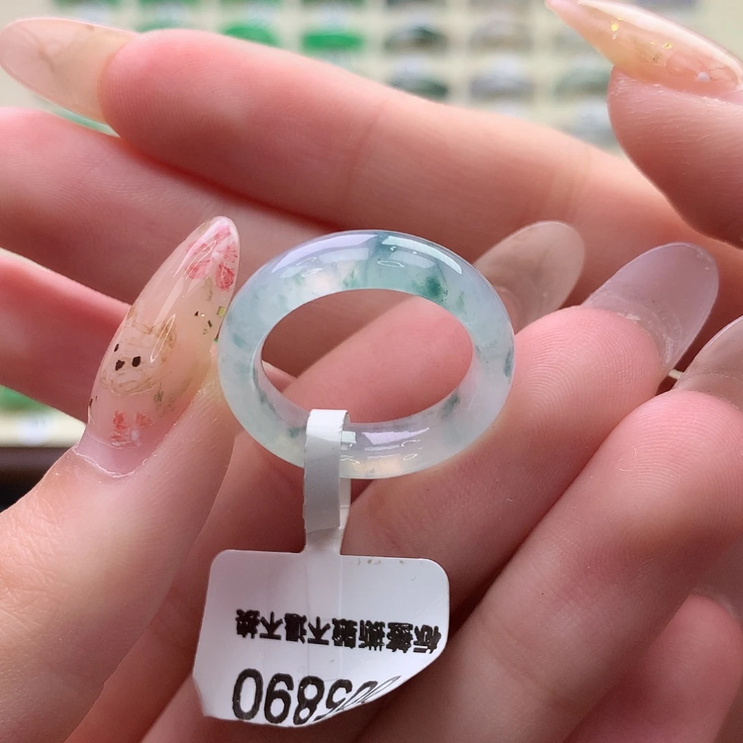 翡翠未镶嵌戒指港15