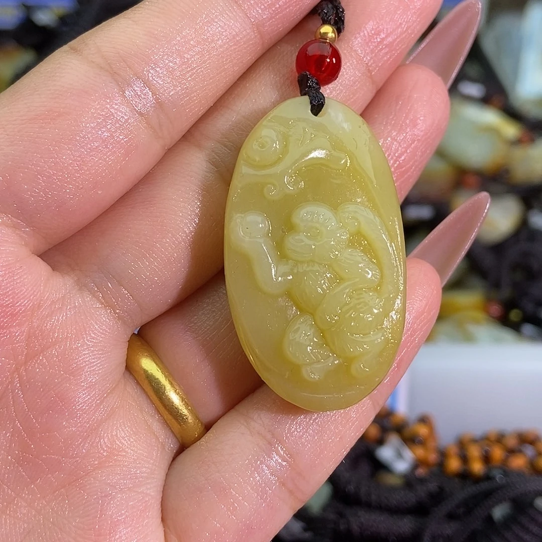 和田玉未镶嵌项链