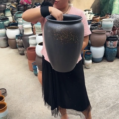 口26高41瑕疵一个盆子。