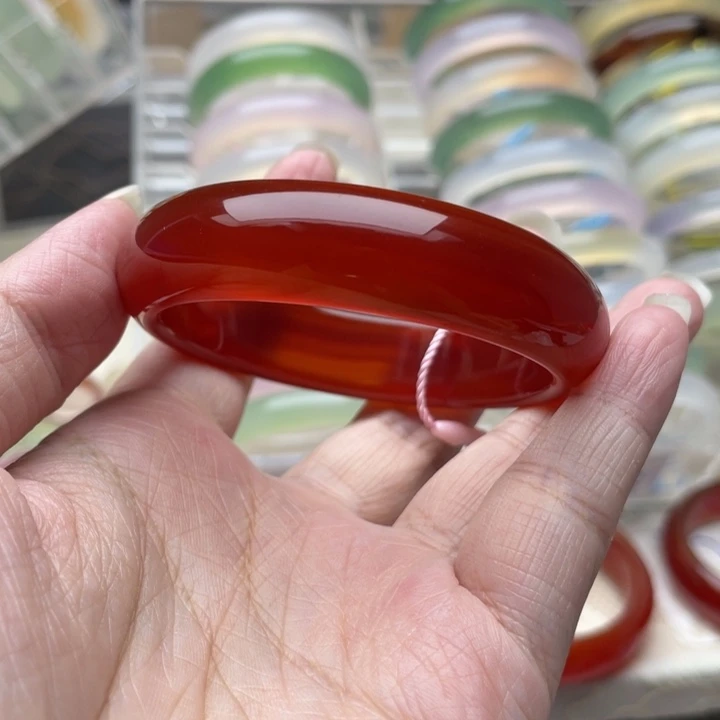 玛瑙/玉髓未镶嵌手镯