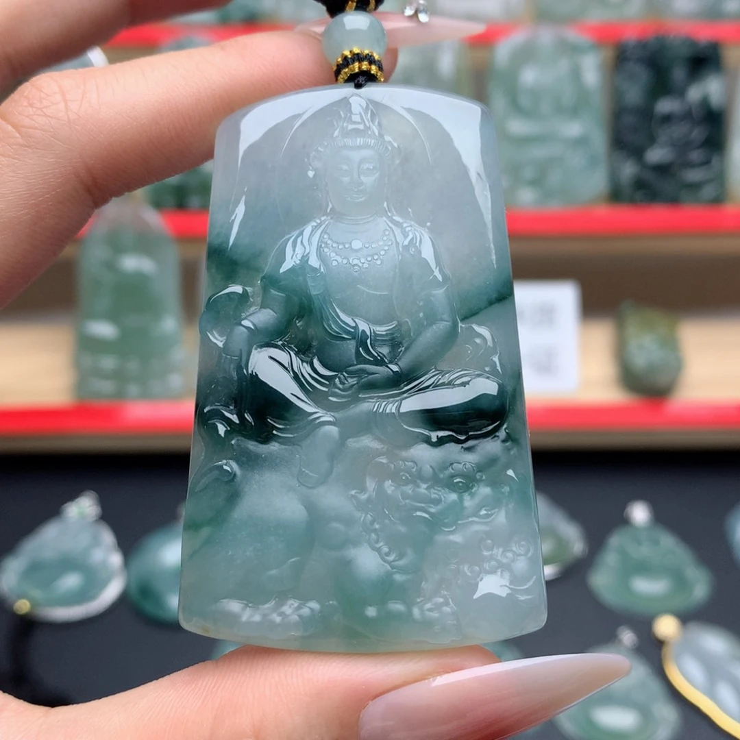 翡翠未镶嵌颈饰陳*甸文殊