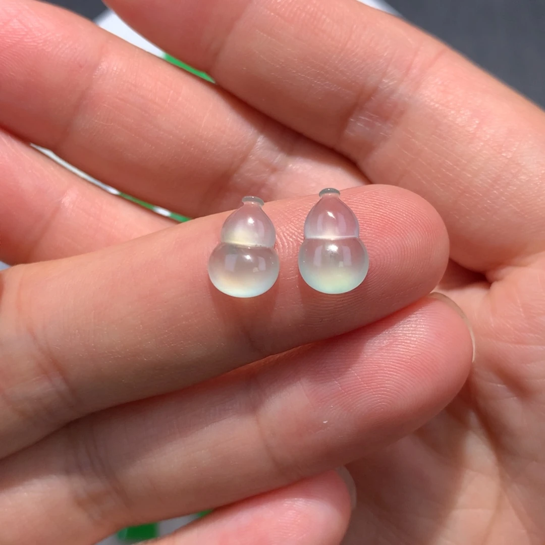 翡翠裸石翡翠葫芦