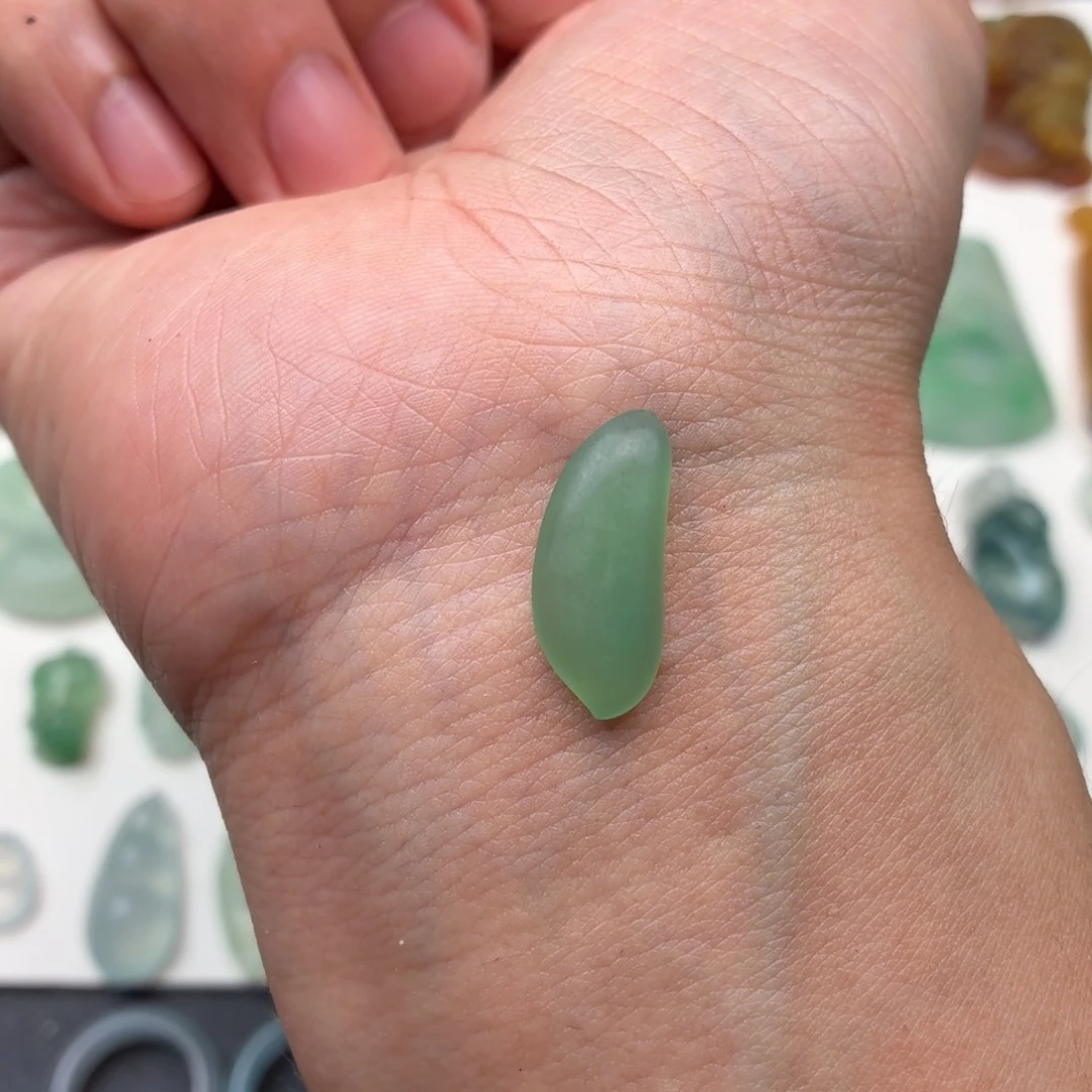 定制翡翠未镶嵌66