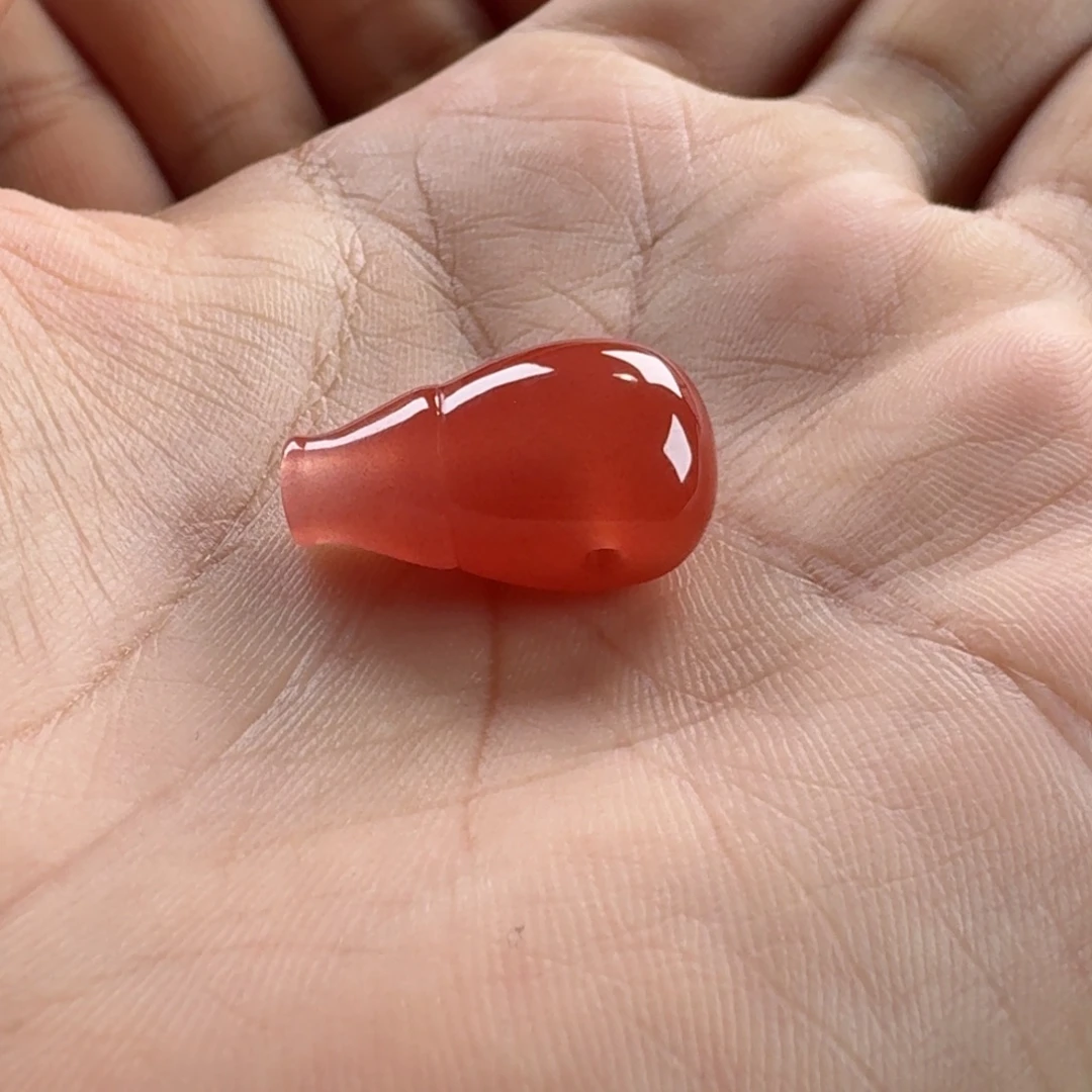 南红玛瑙未镶嵌三通11.5*11.1*21.7