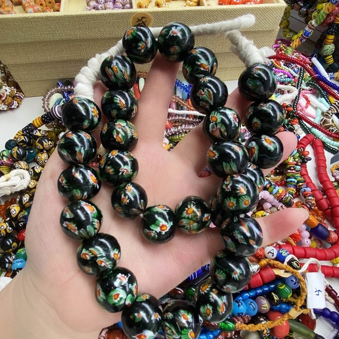 琉璃颈饰尼泊尔千花卡15