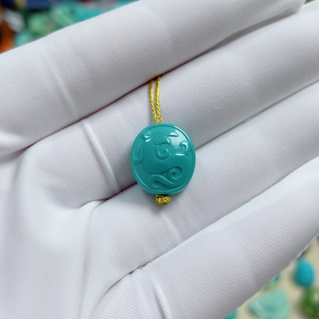 绿松石未镶嵌珠宝奇石