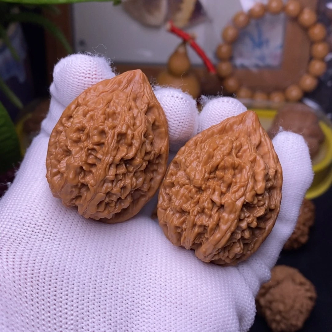 文玩核桃把件大**虫36蚂蚁王