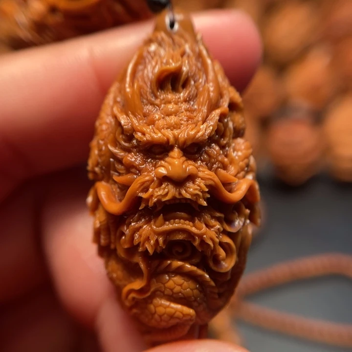 【闪购商品】橄榄核手串/手链萧*.龙蛇。