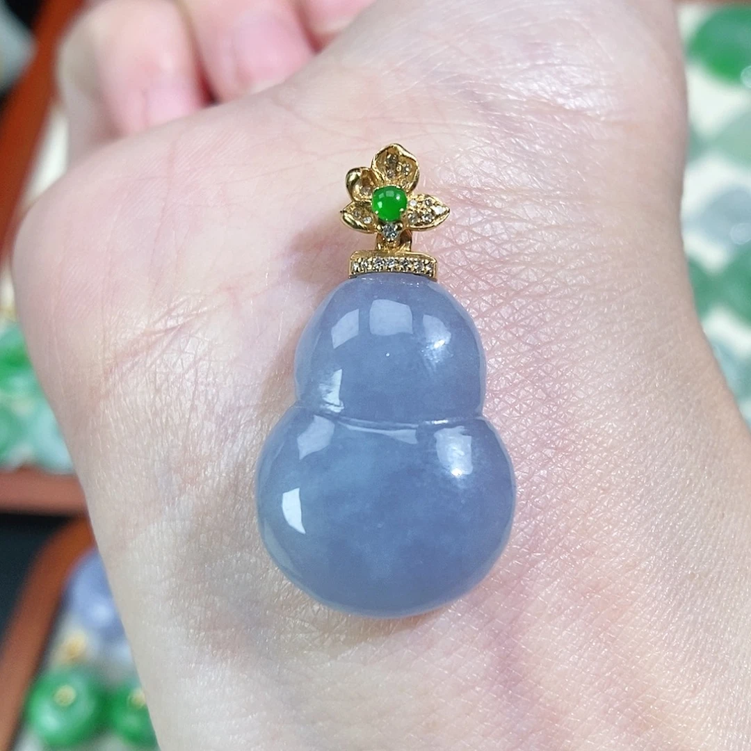 翡翠未镶嵌颈饰吊坠