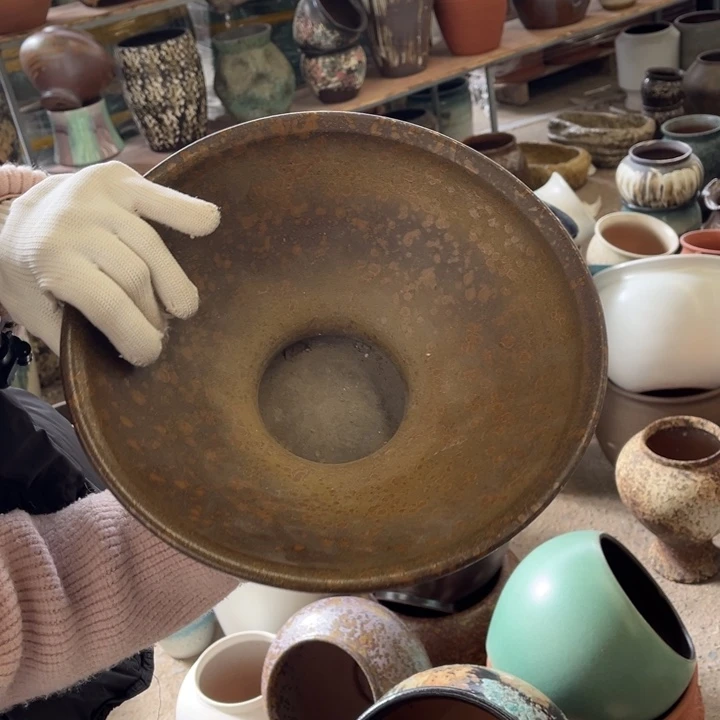 高13 口31。   无孔。