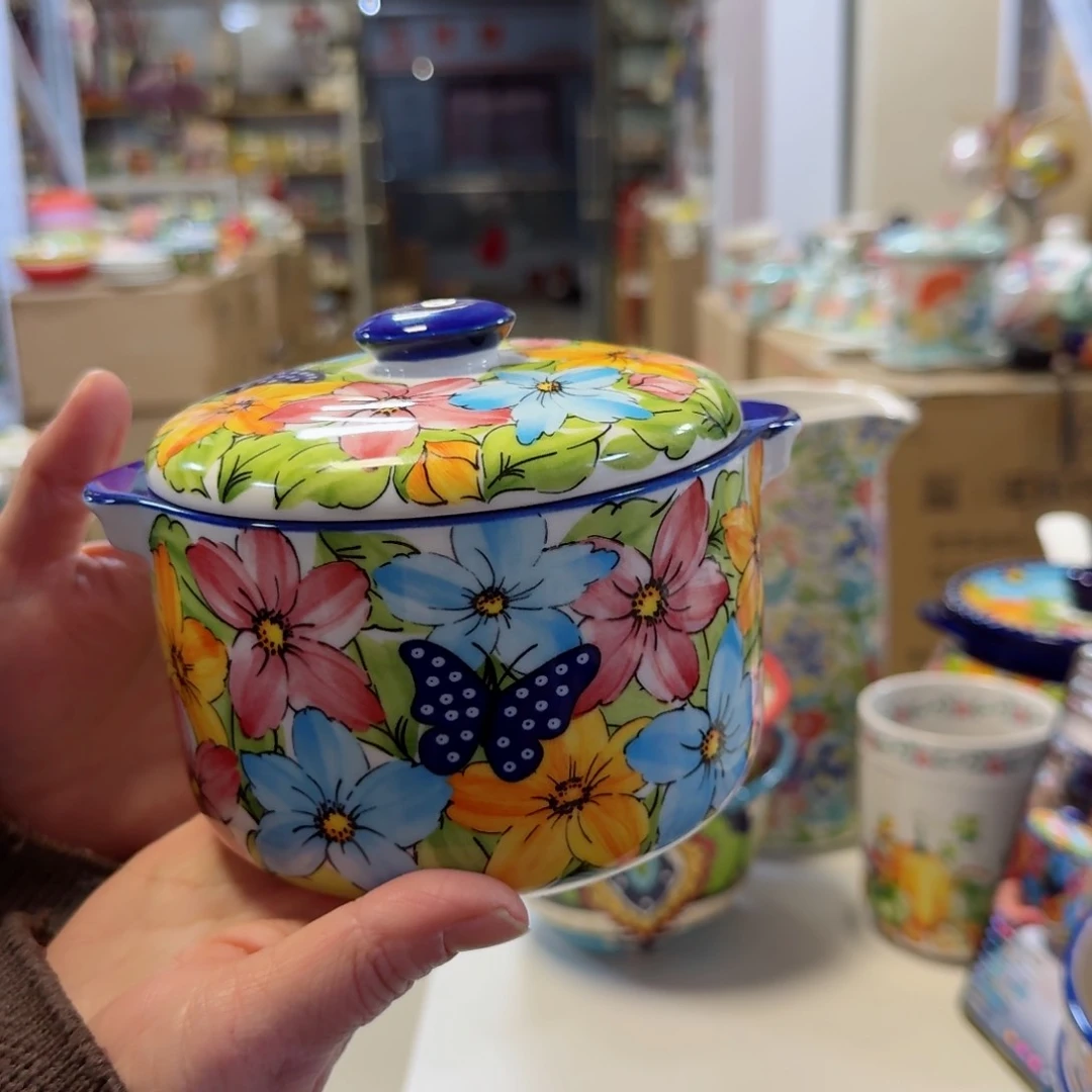 瓷片700毫升炖盅一只