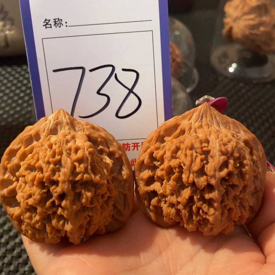 文玩核桃吊坠738满天星全品48尺