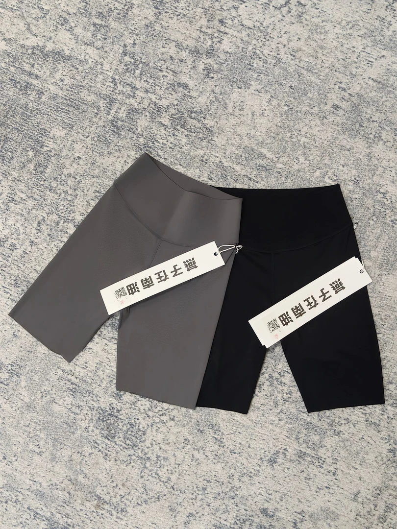 【燕子在南油】短款高腰弹力运动健身裤女士瑜伽鲨鱼裤运动裤078